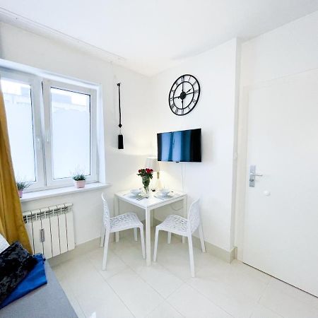 Superapart Tamka Ministudio, Family Friendly Abode Warschau Buitenkant foto